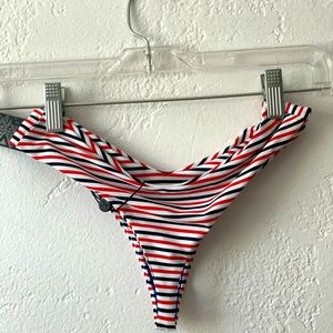 Thong bikini bottom